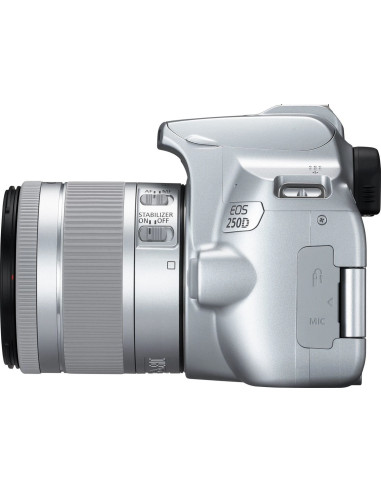 EOS 250D + EF-S 18-55mm f/4-5.6 IS STM Argento
